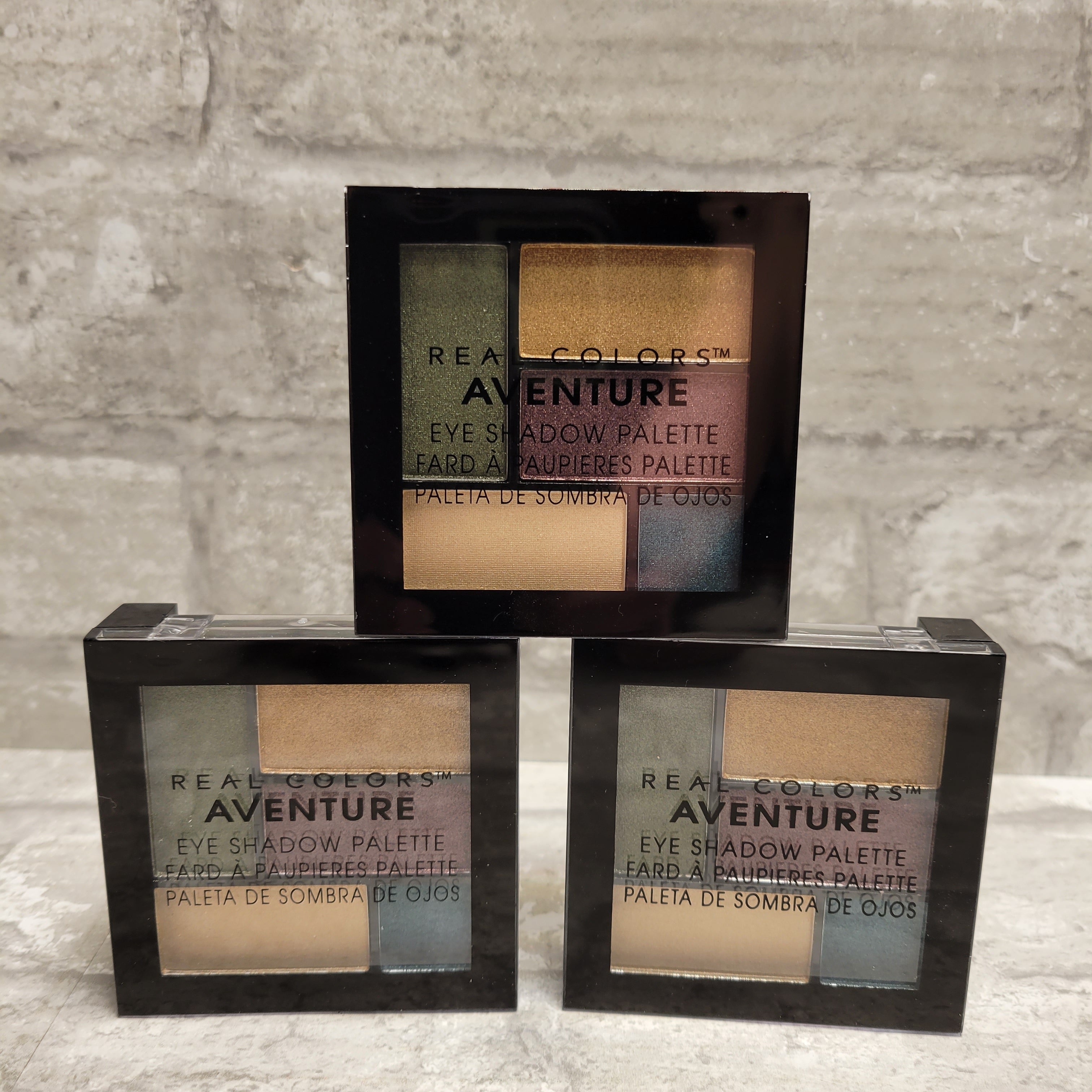 Real Colors Aventure Eye Shadow Palette Magnificent Mile, Lot of 3 (8060633121006)